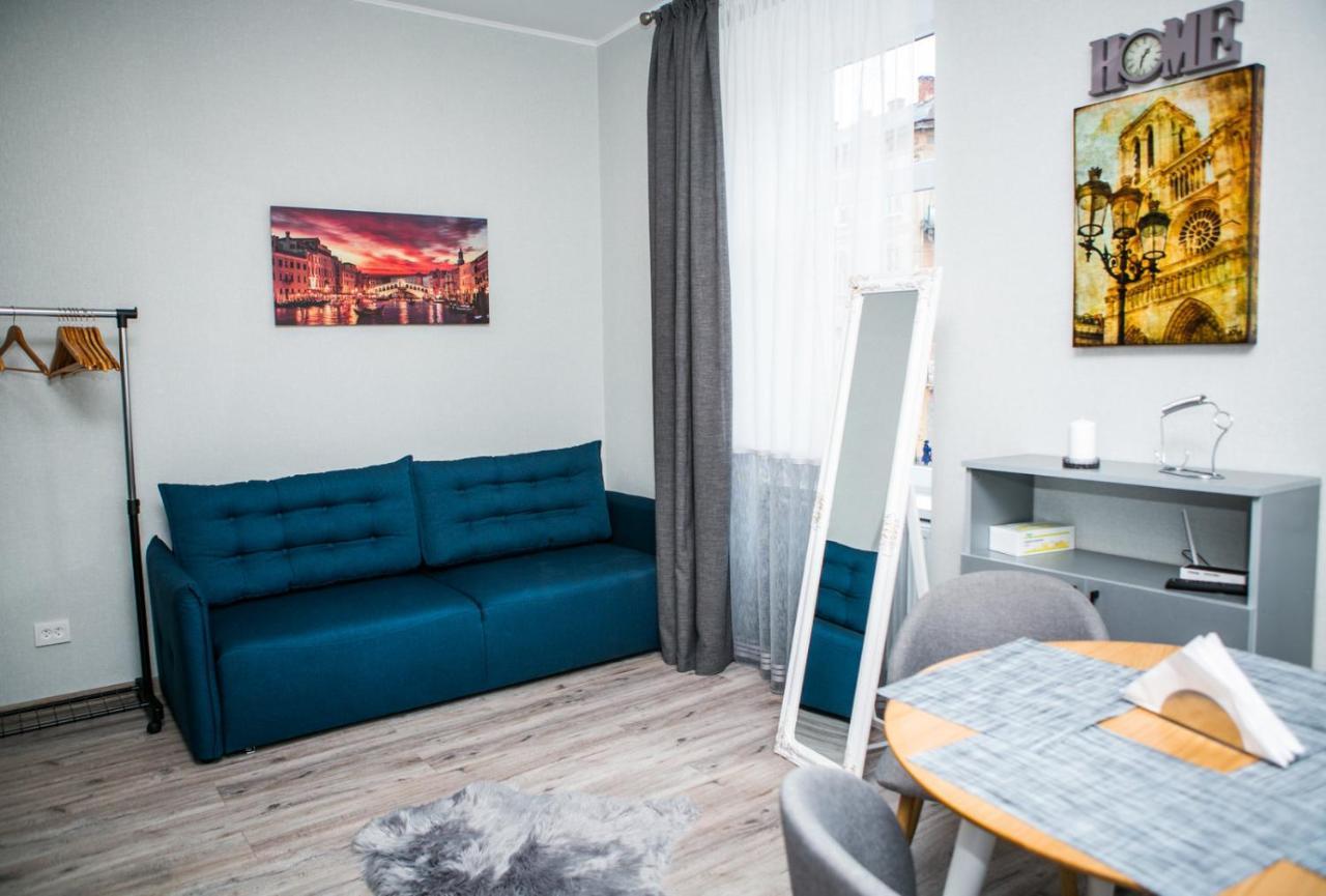 Luxury Flat In Downtown Apartment Lviv Exterior photo