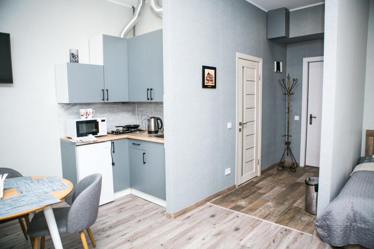 Luxury Flat In Downtown Apartment Lviv Exterior photo